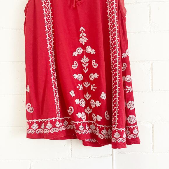 ANTHROPOLOGIE Akemi & Kin Embroidered Sleeveless Top Red Small S - Picture 5 of 8